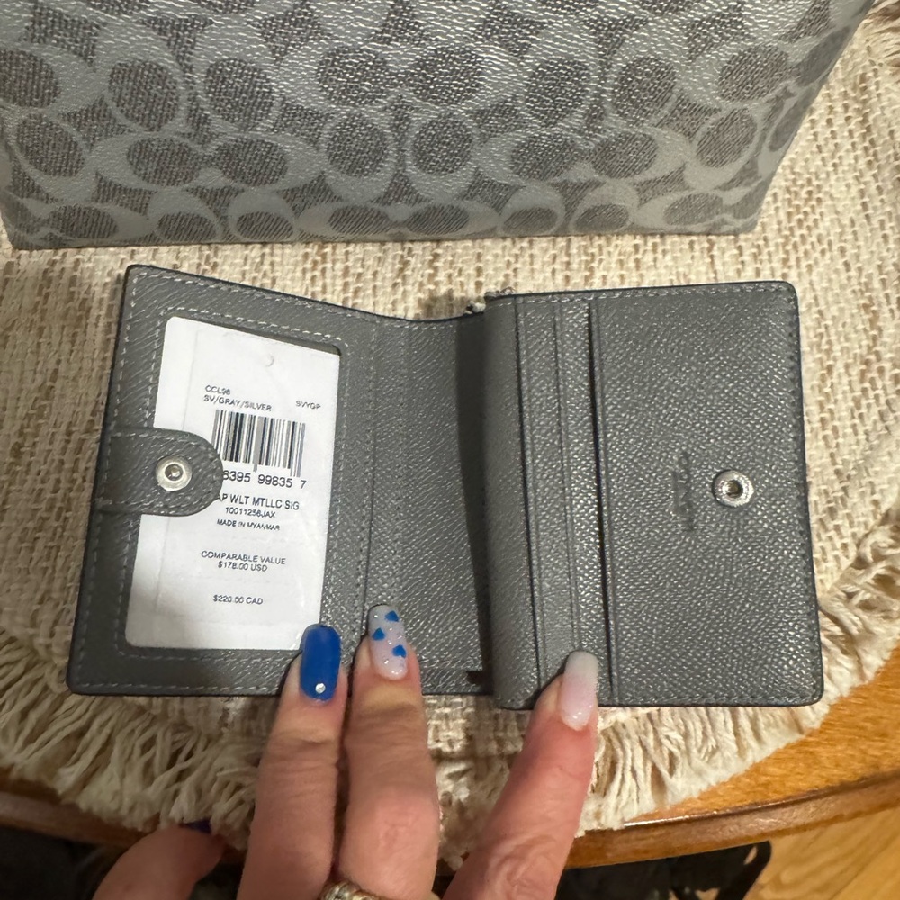 2fer NWT Authentic Coach Silver Tote and Matching Wallet Set ORG $500 - Picture 3 of 5